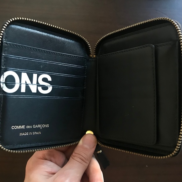 Comme des Garcons Logo Wallet - Picture 4 of 4